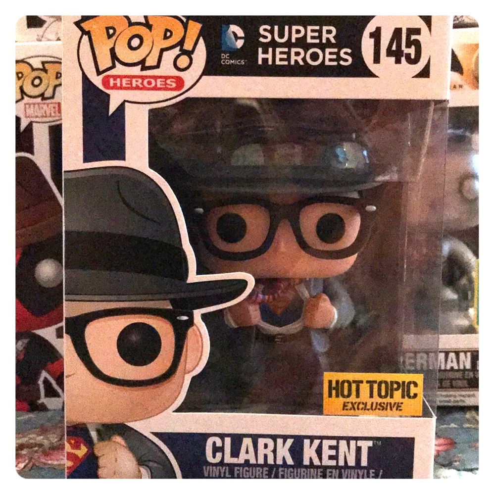 Clark Kent Funko 145